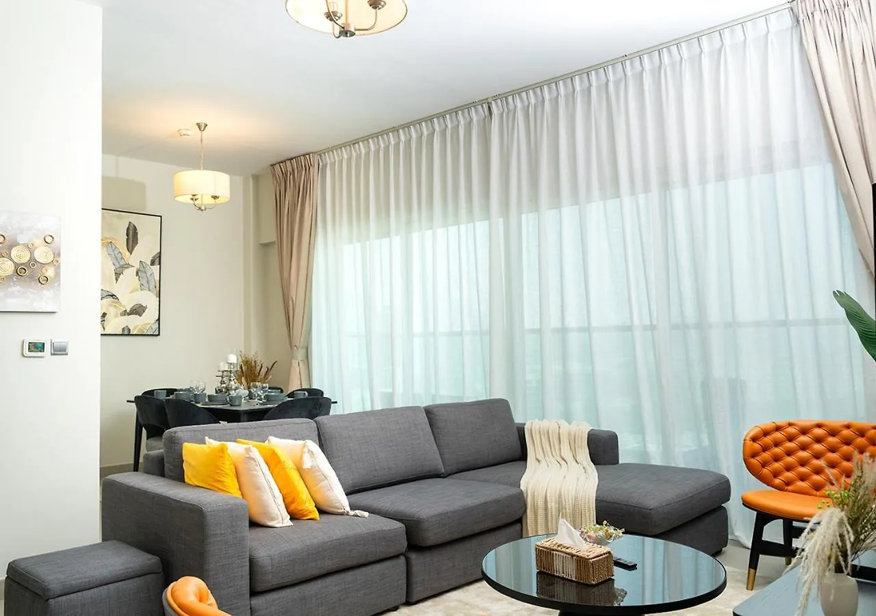 2Br Apartment In Dubai In Jvc Near Circle Mall